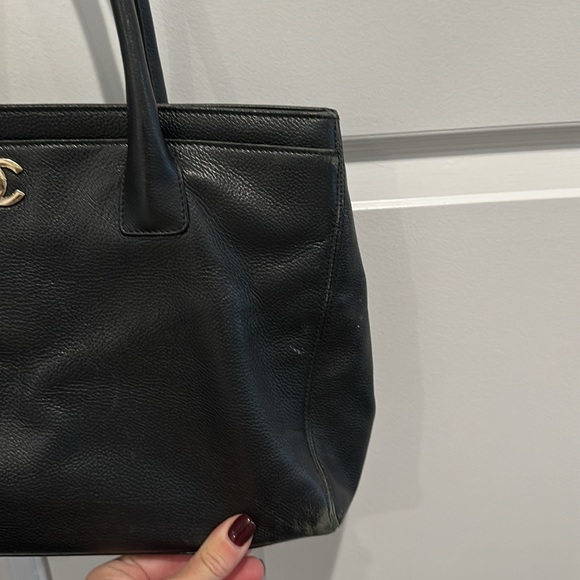 Womens Chanel bag - Picture 7 of 8